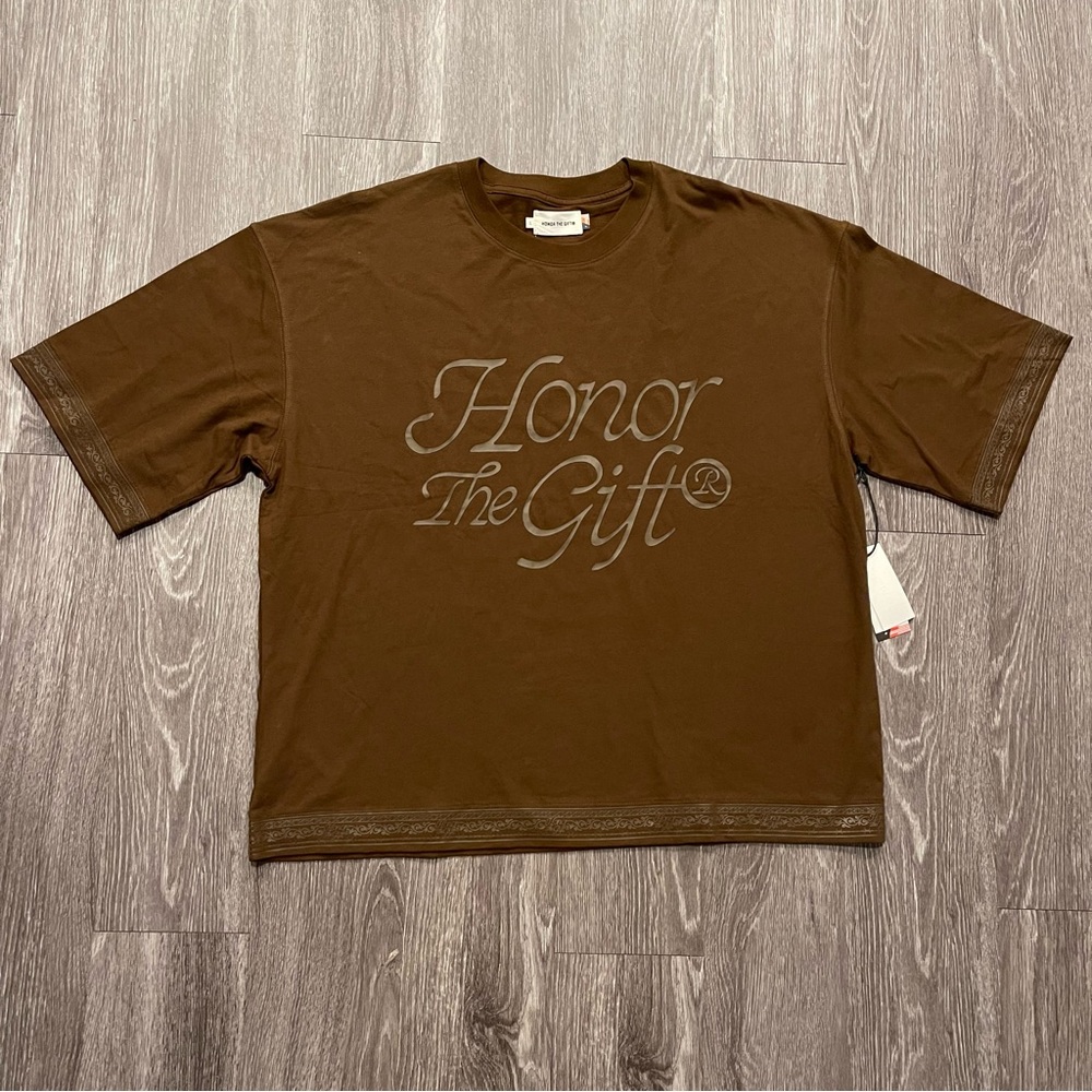 Honor The Gift H Box Tee Size Small